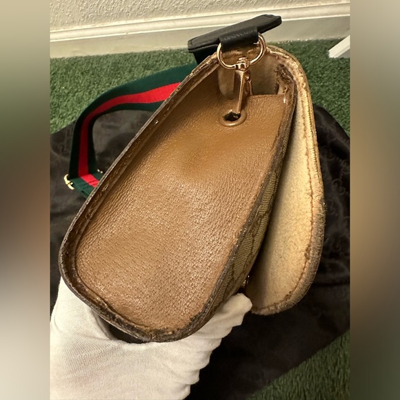 ✨Sold❗️❗️Authentic Vintage Gucci ✨ - Picture 7 of 17